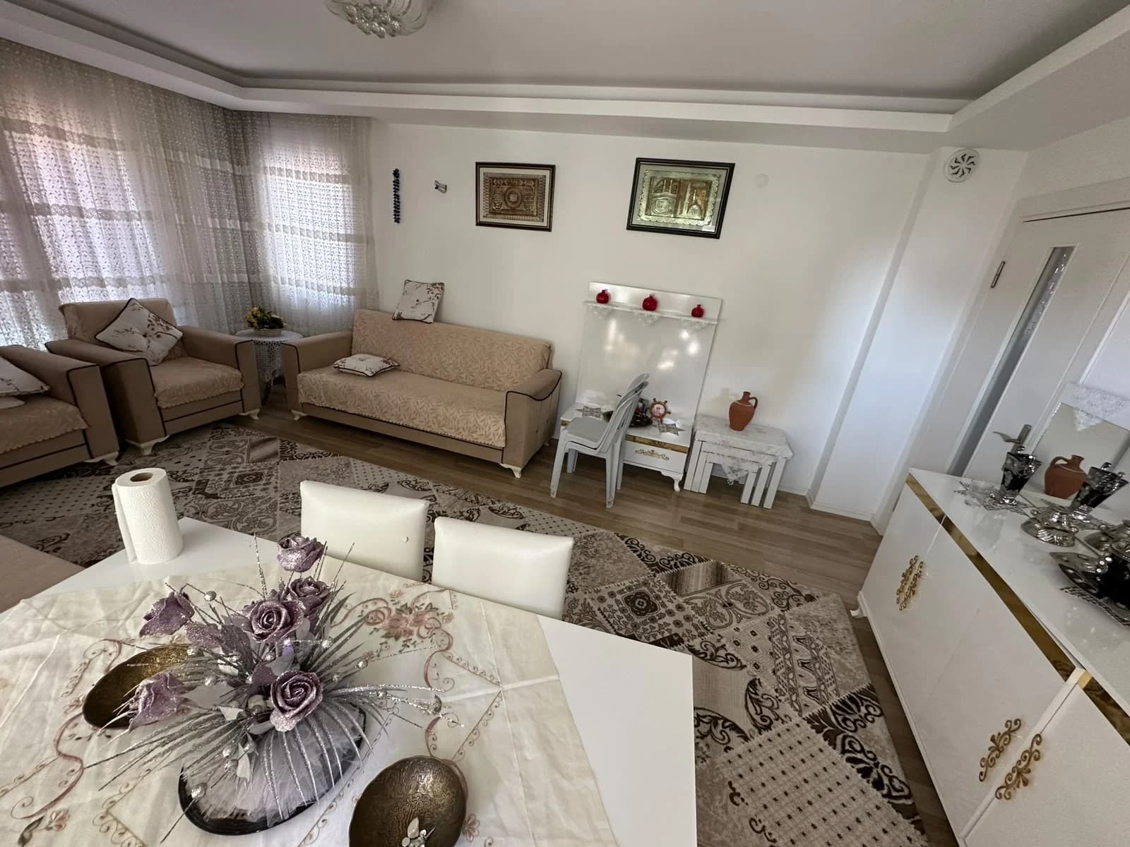 Habibler'de Site İçinde, Ayrı Mutfaklı 130 m² Brüt 3+1 Daire