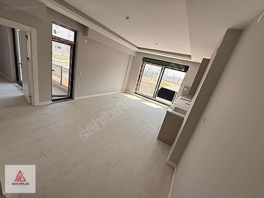 KAPALI OTOPARKLI ÇİFT HAVUZLU KATTA 1+1 ULTALUXS SİTE İÇİ — 2