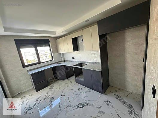ACİL SATILIK HAVUZLU SİTE İÇERİSİNDE KATTA 2+1 ANA CADDE YAKINI — 2