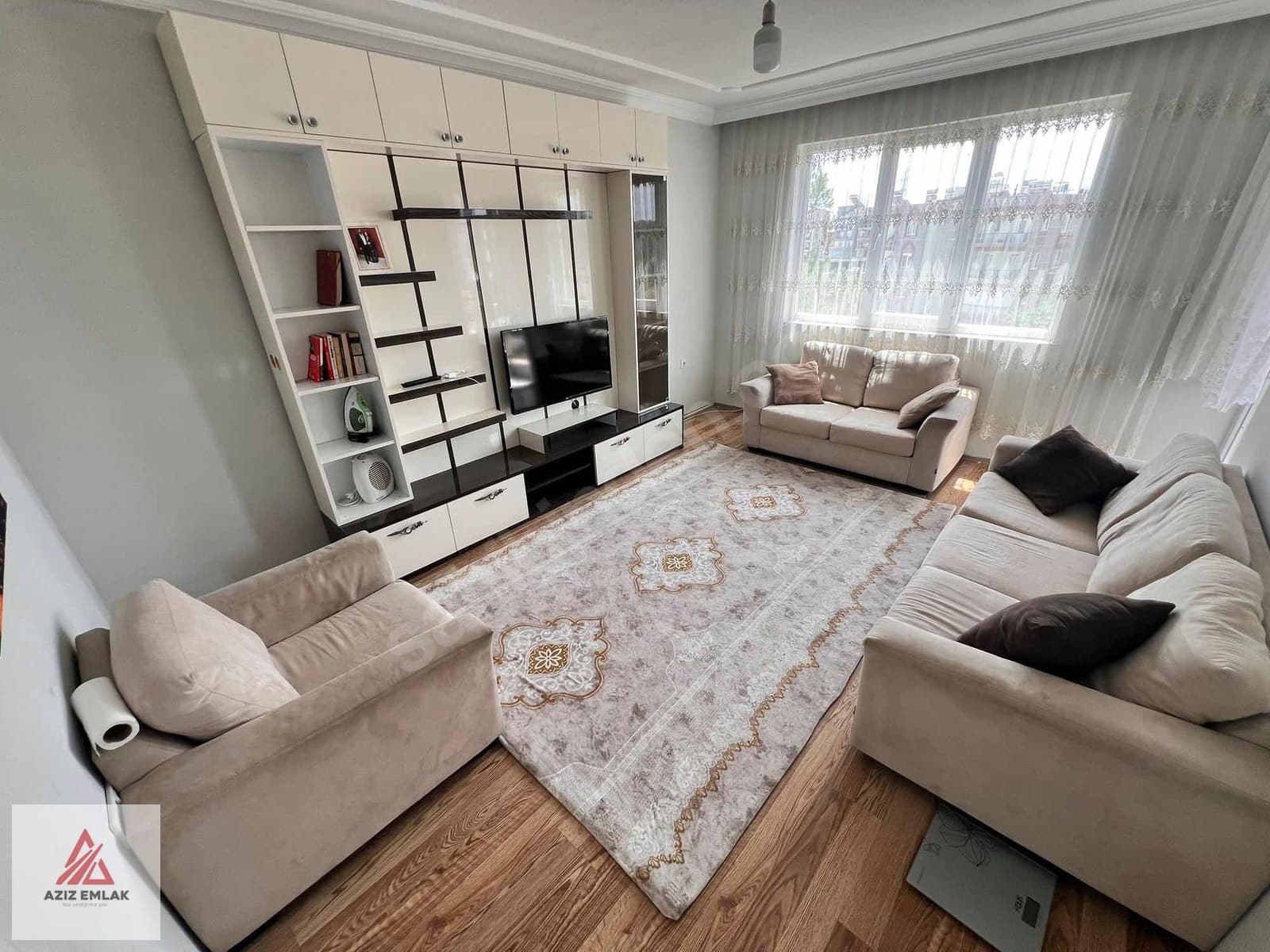 ACİL SATILIK KATTA 2+1 ASANSÖRLÜ SATILIK — 1
