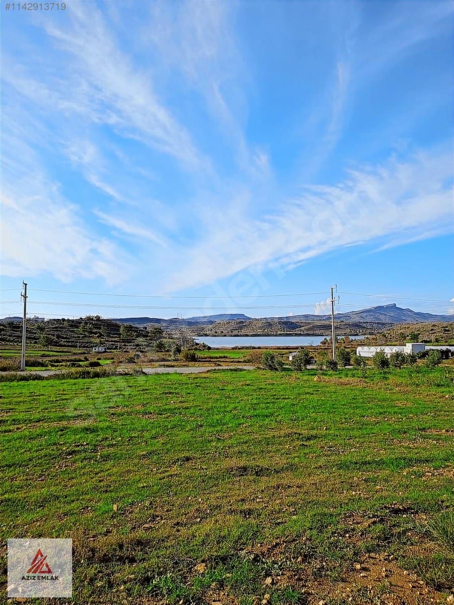 MANAVGAT KARAVCA DA 1087 m2 GÖL MANZARALI TARLA