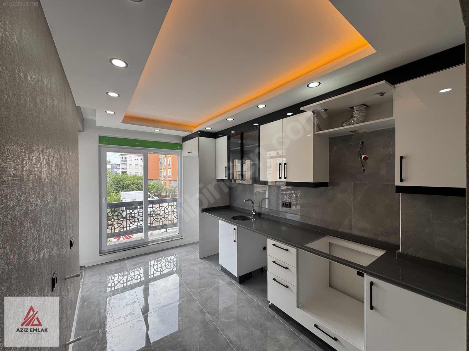 VARSAK KARŞIYAKA MAH 3+1 140 m2 2. KAT KREDİYE UYGUN — 1