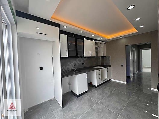 VARSAK KARŞIYAKA MAH 3+1 140 m2 2. KAT KREDİYE UYGUN — 2